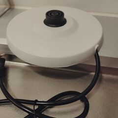 電気ポット・電気ケトル　パステルカラー　ブルーの画像