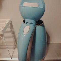 電気ポット・電気ケトル　パステルカラー　ブルーの画像