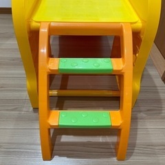 アンパンマン滑り台の画像