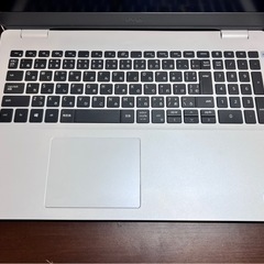 DELL Inspiron 3501 ノートPC ホワイト 15.6型
の画像