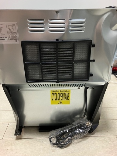 【未使用・訳あり】未使用 ワインセラー 20本収納 コンプレッサー式／現状品 未使用・訳あり】未使用 ワインセラー 20本収納 コンプレッサー式／現状品