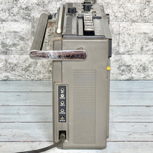 SONY FMマイク搭載ラジカセ CF-1880 SONY FMマイク搭載ラジカセ CF-1880