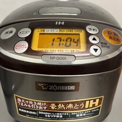 炊飯器の画像