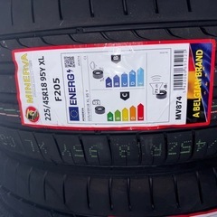 新品タイヤの画像