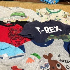子供服数枚セットの画像