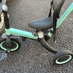 三輪車の画像