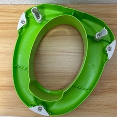 コンビ スタンド型補助便座の画像