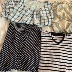 洋服。夏物。2枚長袖。他10枚付き。の画像