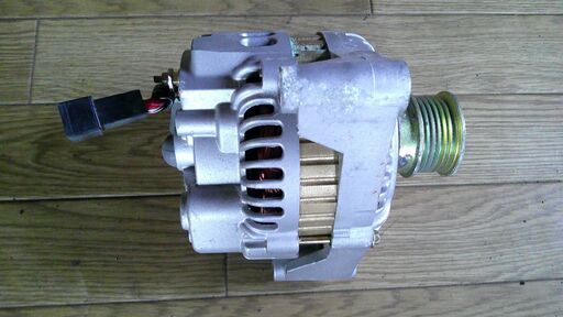 Mベンツ190E-16Vコスワースエンジン用スーパーオルターネーター100A