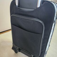 【訳アリ】スーツケース　ミッキーの画像