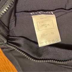 ラッシュガード 紺色 160cmの画像