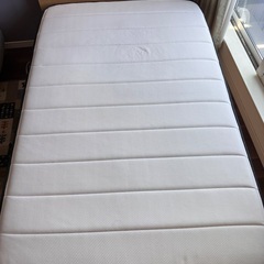 セミダブルベッド、マトリックス付き売ります。の画像