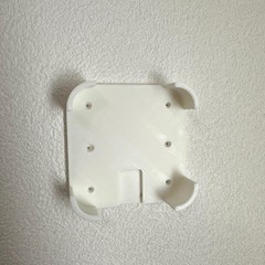 Nature Remo 3 専用 壁掛けホルダーの画像