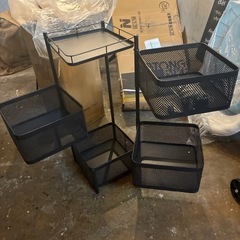 キャスター付き　ワゴン　新品　詳細納得の方のみの画像