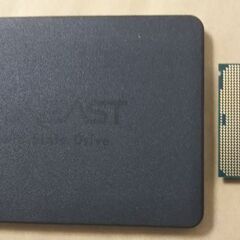 【CPU+使用少SSD】8世代i3と2.5インチSSD 256G(１時間使用)セット     の画像