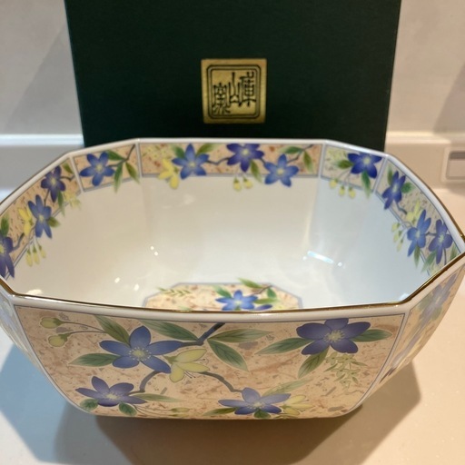 美濃焼　前畑陶器　庫山窯　染錦花鳥　深皿　5枚セット　未使用 Amazon.co.jp: 庫山窯 染錦花鳥 大鉢 前畑陶器 深皿 大皿 NHU