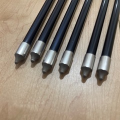 弓道の矢と矢筒の画像