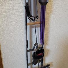 Dyson 掃除機セット　v8 slim fluffy+の画像