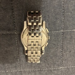 EMPORO ARMANIの腕時計の画像
