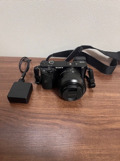 【単焦点レンズ付き】 SONYα6000パワーズームレンズキット&SONY Eマウント単焦点レンズ