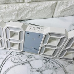 【LEDデジタル時計】温度/アラーム機能付き✨USB給電式の画像