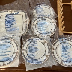 ケーキ皿セット　WEDGEOODの画像