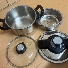 T-fal Clipso 圧力鍋の画像