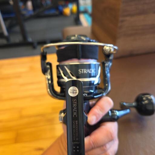 未使用　24 ストラディックsw10000hg シマノ(SHIMANO) 大型スピニングリール 24 ストラディックSW