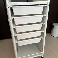 キルティングワゴンホワイトの画像