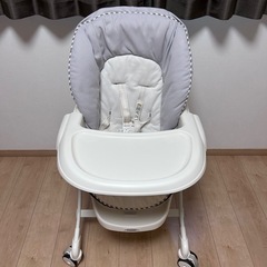 コンビ　combi ネムリラ　手動　　ハイローチェア
の画像