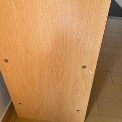 おもちゃ収納棚の画像