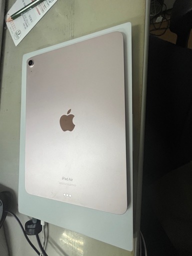 iPad Air 第5世代Wi-Fi(10.9インチ64GB)ピンク