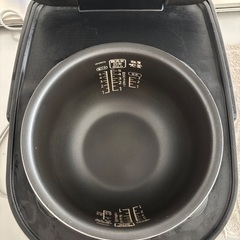 炊飯器(アイリスオーヤマ)の画像