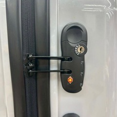 ニッセン キャリーケース 新品未使用の画像