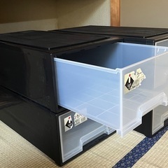 押し入れ収納ボックス4点の画像