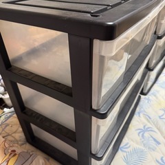 ④収納3段BOXの画像