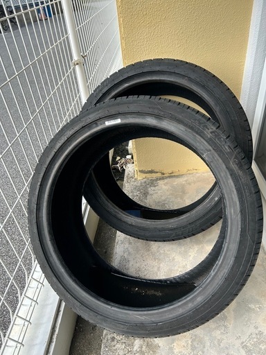 タイヤ 
205/40r17