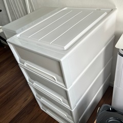 美品　FITS 収納ケース　衣装ケースの画像