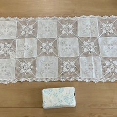 テーブルクロス？　レース　セットの画像