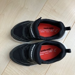 瞬足　防水スニーカーの画像