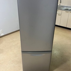Panasonicノンフロン冷凍冷蔵庫NR-B175W-Sの画像