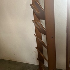 木製スリッパラックの画像