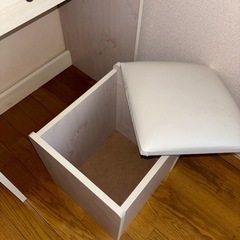 三面鏡 椅子付き ドレッサーの画像