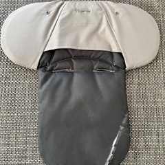 Cybex Cloud Z i-size、Base Zの画像