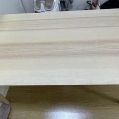 ダイニングテーブル
の画像
