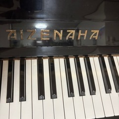 アップライトピアノの画像