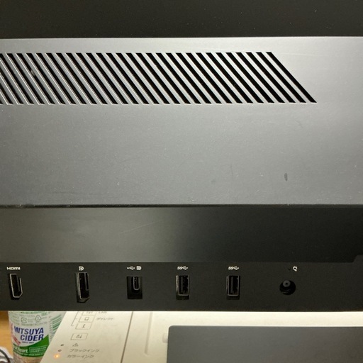 HP Pavilion 32 QHD ディスプレイ