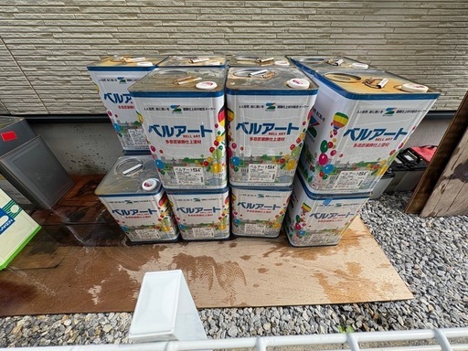 外壁塗料　
減額しました