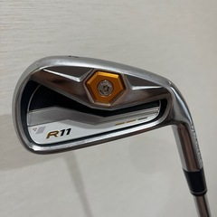 TaylorMade R11 4番アイアンの画像