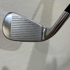 TaylorMade R11 4番アイアンの画像